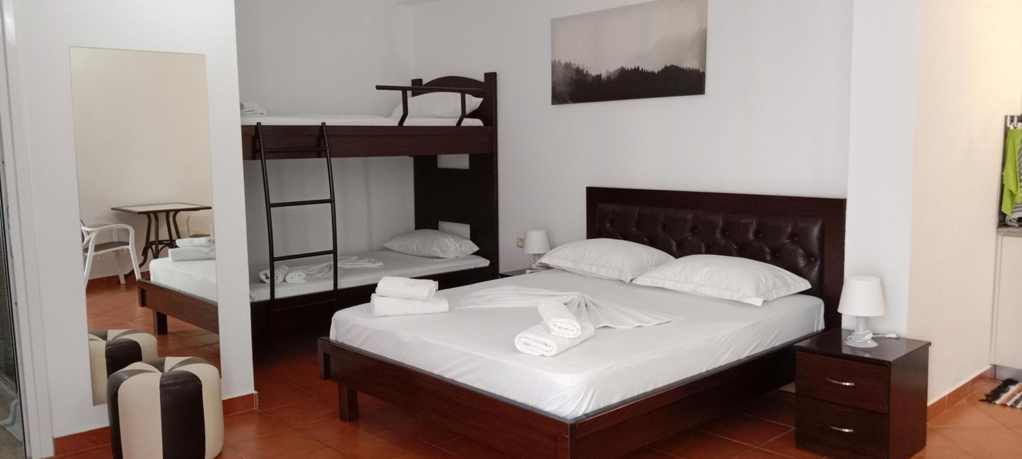 Hotel Villa Ruci Ksamil Rum bild